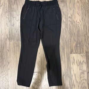 Magellan Outdoors Men's Black Cargo Pants